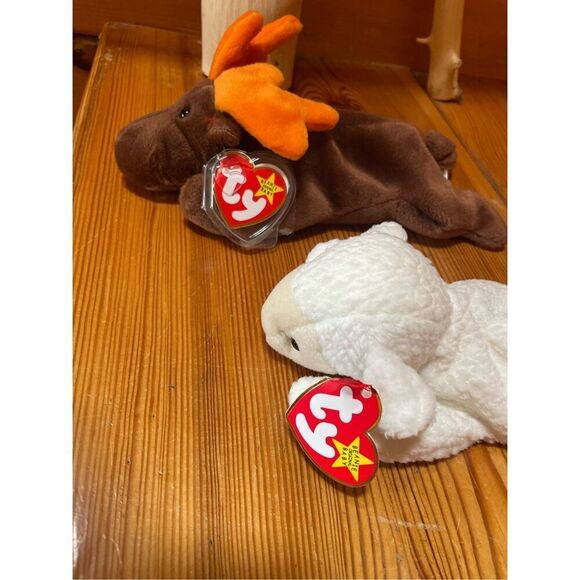 Fleece the Lamb and Chocolate the Moose - Picture 2 of 4